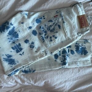 Levi's Blue and White Tie-Dye Women Jeans
